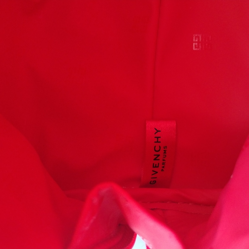 Givenchy pouch - Picture 7 of 12